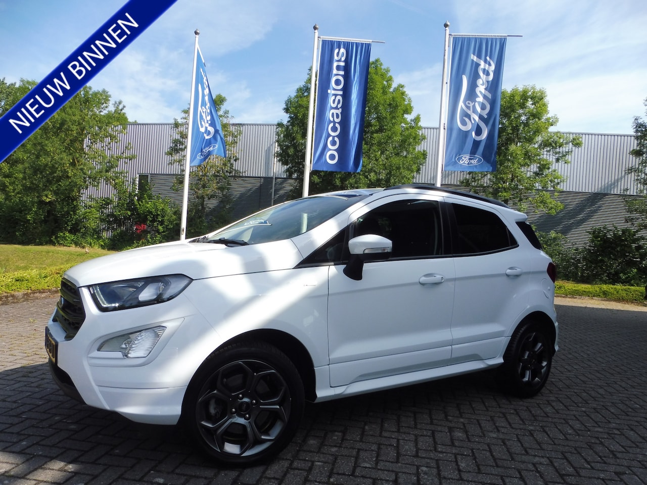 Ford EcoSport - 125pk ST-Line Ecc CrC 17i Navi Pdc v+a Nwe.distributie in nieuwstaat - AutoWereld.nl