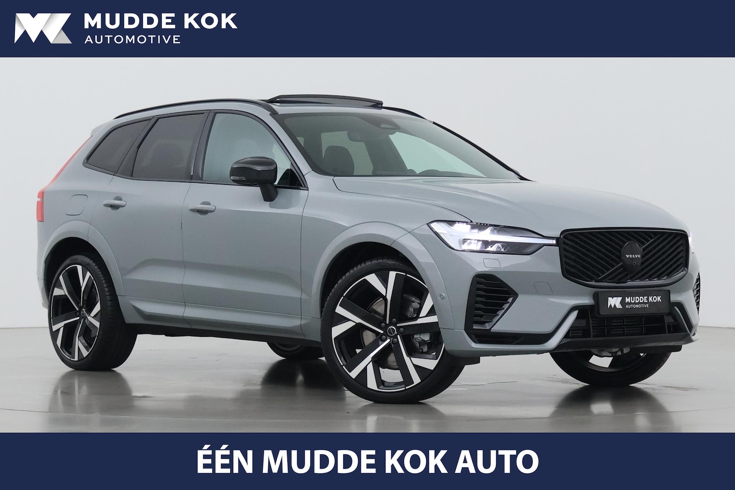 Volvo XC60 - T6 Ultra Black Edition | 22 Inch | Luchtvering | Bowers & Wilkins | 360° Camera | Stoelven - AutoWereld.nl