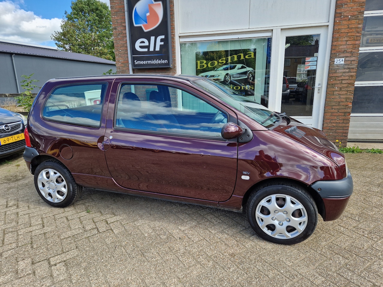 Renault Twingo - 1.2-16V ''Privilège'' Airco - Stuurbekrachtiging - Apk 21-06-2027 !! - AutoWereld.nl