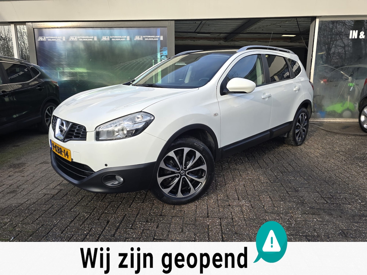 Nissan Qashqai - 1.6 Connect Edition | 2E EIGENAAR | 12MND GARANTIE | PANO | LAGE KM | CAMERA | NAVI | - AutoWereld.nl