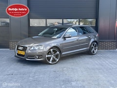 Audi A3 Sportback - 1.4 TFSI Attraction Pro Line Business DSG Automaat