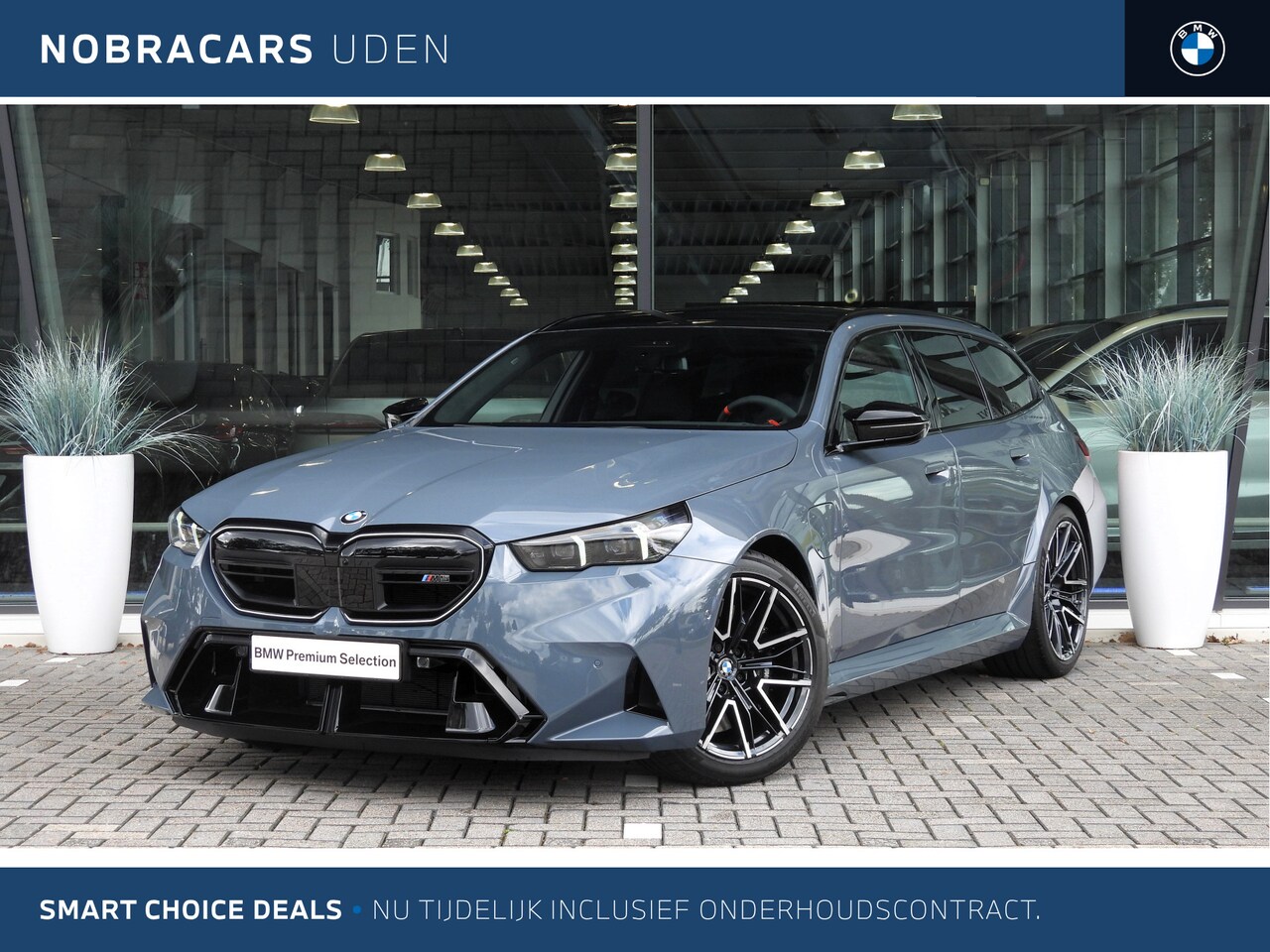 BMW 5-serie Touring - M5 Automaat / M Drive Professional / Trekhaak / Bowers & Wilkins / M Multifunctionele Stoe - AutoWereld.nl