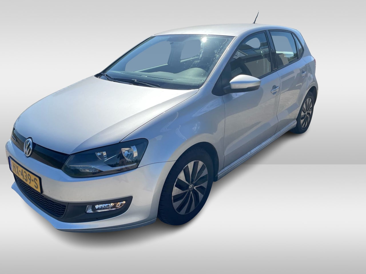 Volkswagen Polo - 1.0 BlueMotion Edition / Navigatie / Apple CarPlay / 15'' / Cruise Control / NL Auto! - AutoWereld.nl