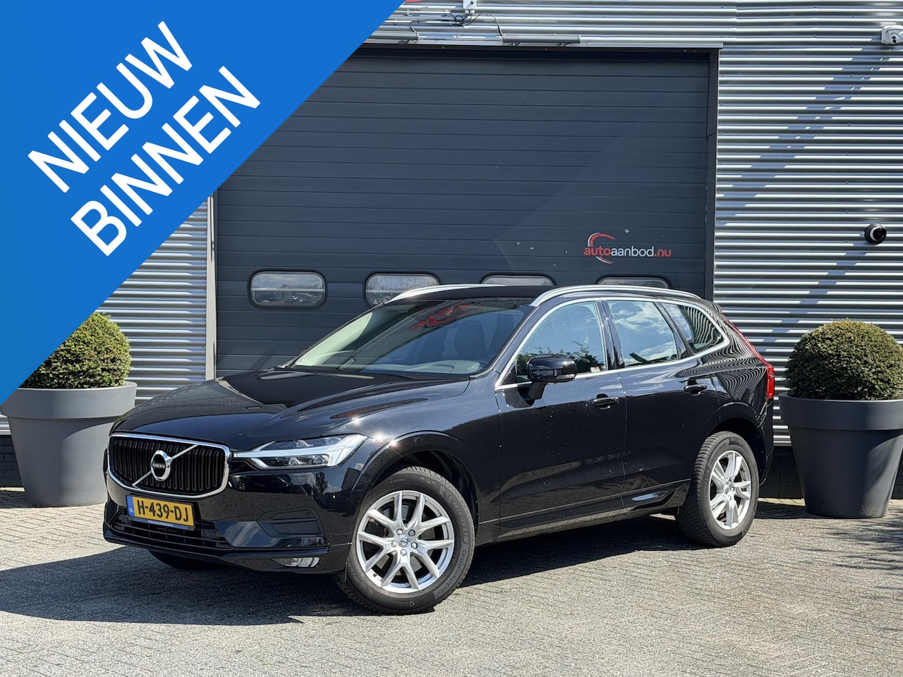Volvo XC60 - 2.0 D4 Momentum | Camera | Navigatie | Lederen Bekleding | Elektrische Achterklep | Trekha - AutoWereld.nl