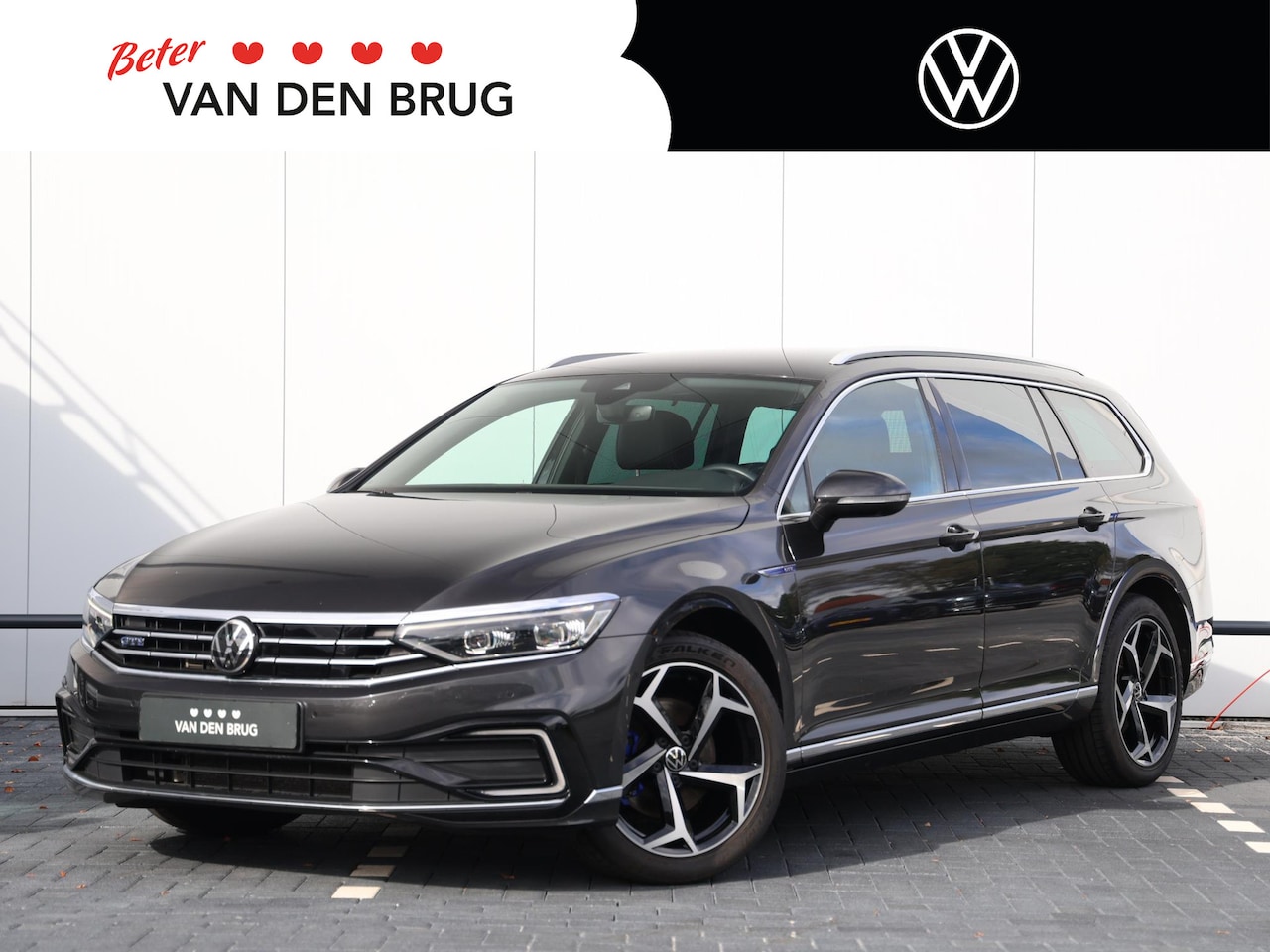 Volkswagen Passat Variant - 1.4 TSI PHEV GTE Business 218pk DSG | Lederen bekleding | Trekhaak | Navigatie | Stoelverw - AutoWereld.nl