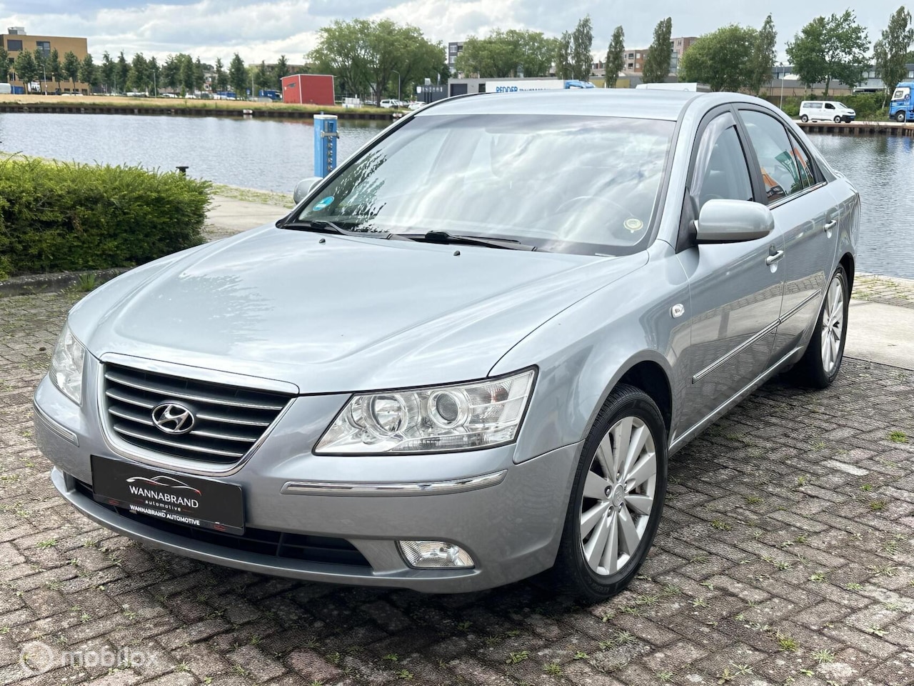 Hyundai Sonata - 2.0i Dynamic | LPG-G3 | Handgeschakeld | Leder | Trekhaak - AutoWereld.nl