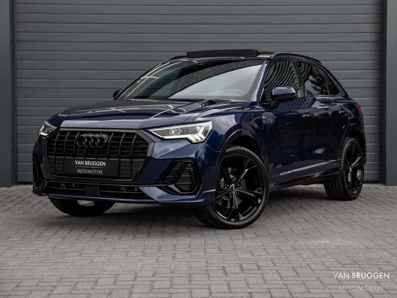 Audi Q3 - 45 TFSI e S-Line Pano 20" Keyless BTW CarPlay 22dkm - AutoWereld.nl