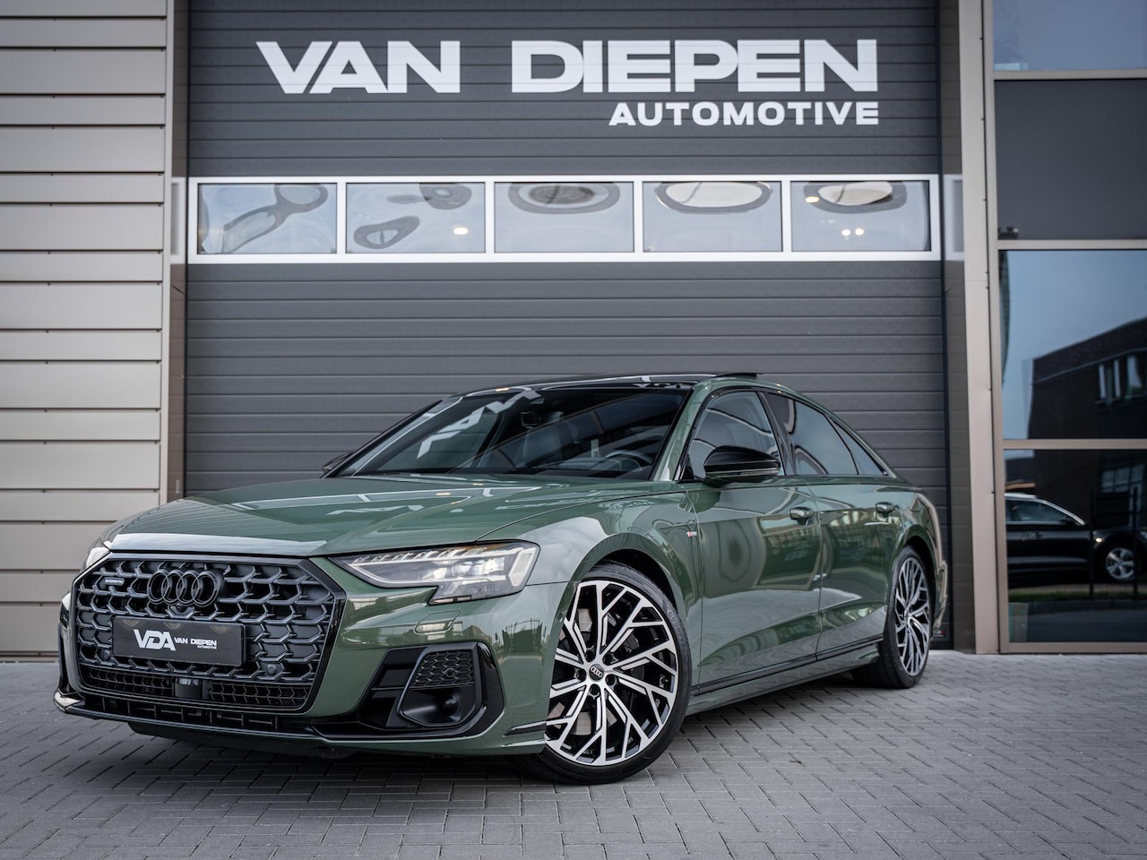 Audi A8 - 60 TFSI e quattro - 3x-Sline l 4WS l AUDI EXCLUSIVE l Massage l Panorama - AutoWereld.nl