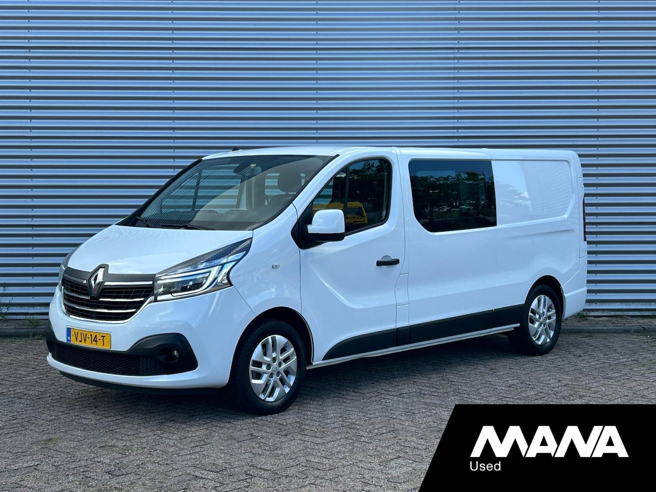 Renault Trafic - 2.0 dCi 170pk L2H1 DC Automaat - AutoWereld.nl