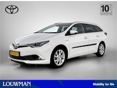 Toyota Auris Touring Sports - 1.8 Hybrid Executive | Panoramadak | Parkeersensoren voor+achter met assistent | Stoelverw