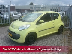 Citroën C1 - 1.0-12V Ambiance AIRCO l TOERENTELLER l AUX l AUDIO l CENTRAAL l ELEK PAKKET l INRUIL KOOP