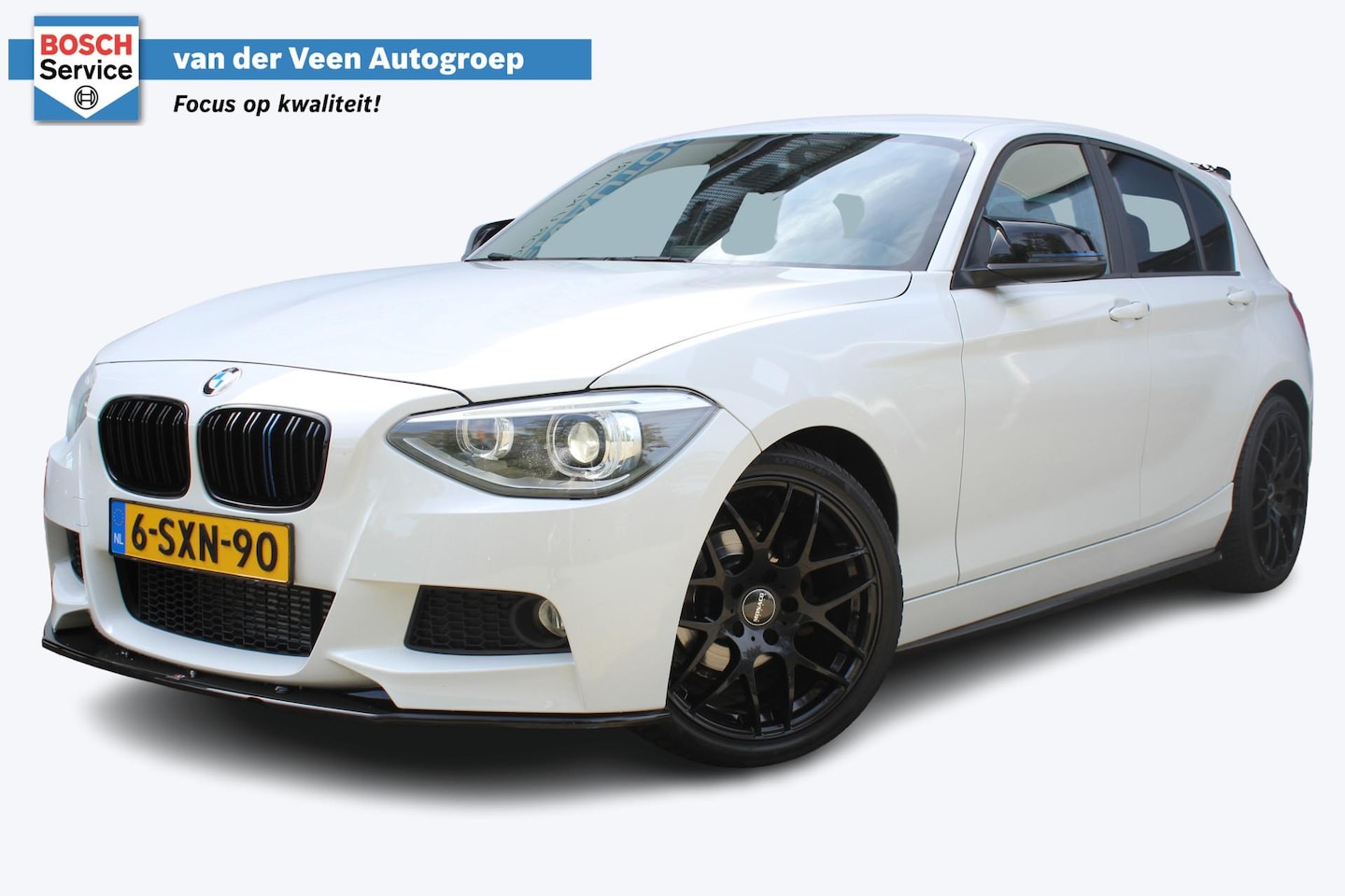 BMW 1-serie - 114i EDE Executive | Cruise controle | Parkeersensoren | Keyless start | Climate controle - AutoWereld.nl