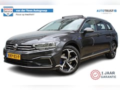 Volkswagen Passat Variant - 1.4 TSI PHEV GTE Business | Incl. 12 maanden Garantie | SoH 100 % | Panorama dak | Stoelma