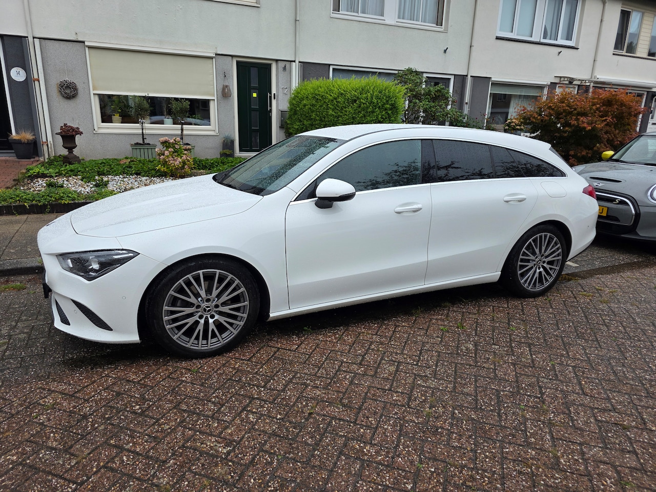 Mercedes-Benz CLA-klasse Shooting Brake - 200 Business Solution Progressive - AutoWereld.nl