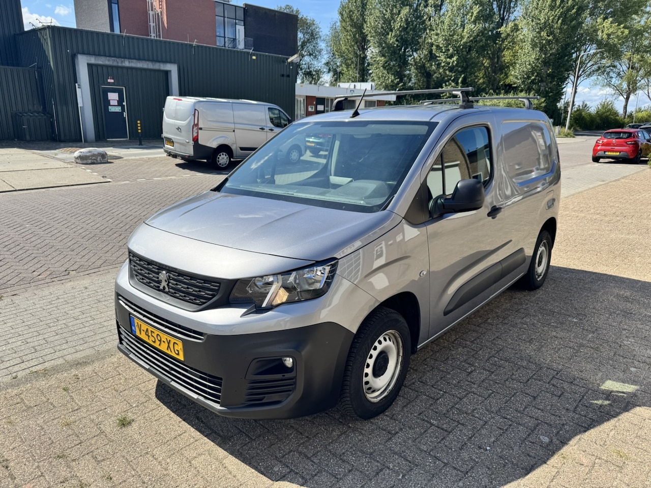 Peugeot Partner - 1.6HDI Premium*Airco*Carplay* - AutoWereld.nl