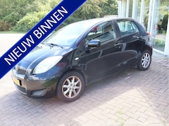 Toyota Yaris - 1.0 VVTi Cool 5 deurs