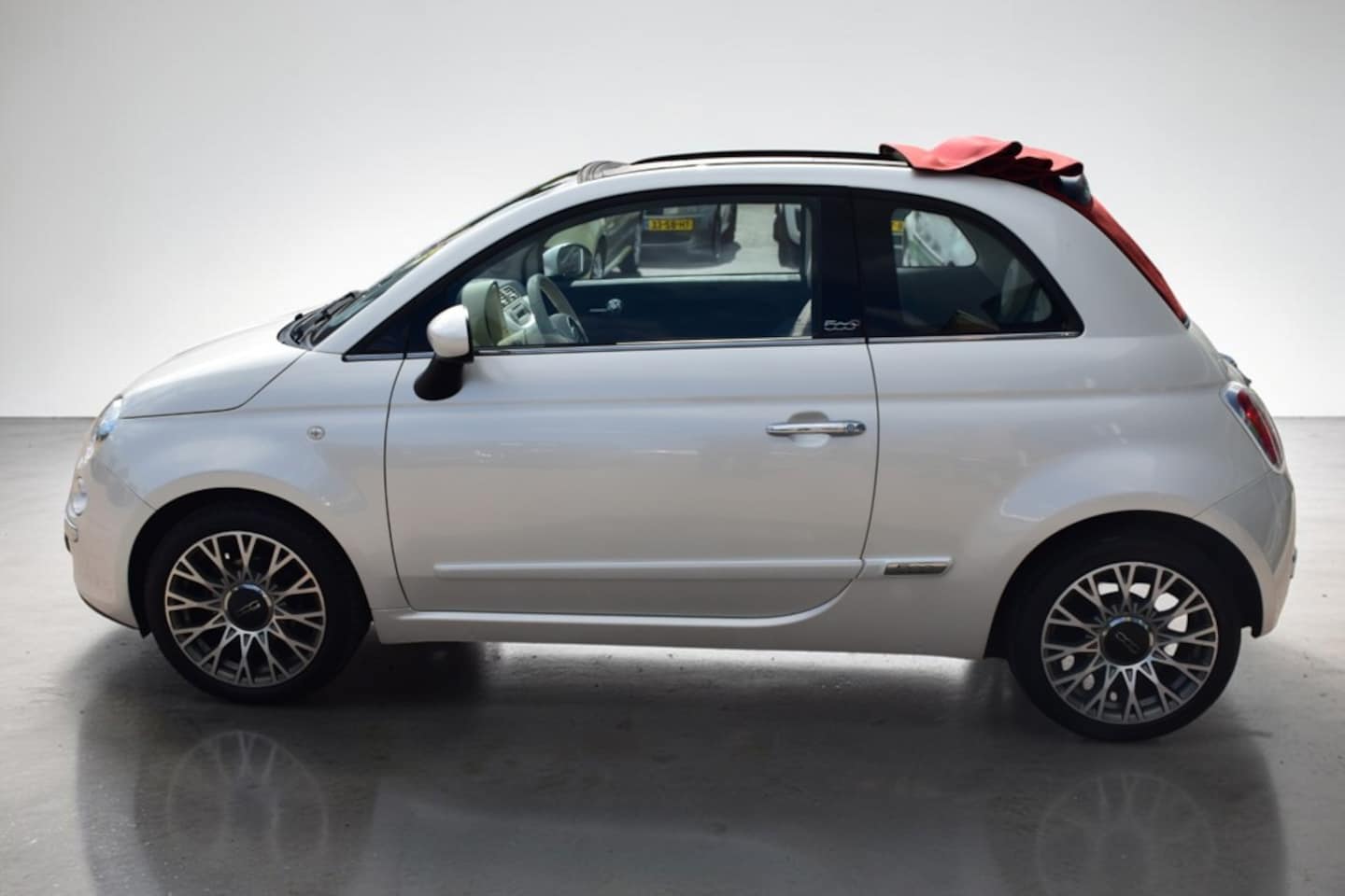 Fiat 500 C - 0.9 TwinAir Lounge 0.9 TwinAir Lounge, Cabrio, Airco, NAP, Lichtmetalen velgen, Half lederen bekleding