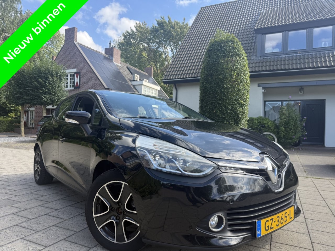 Renault Clio - 1.5 dCi Night&Day Navi Clima Cruise - AutoWereld.nl