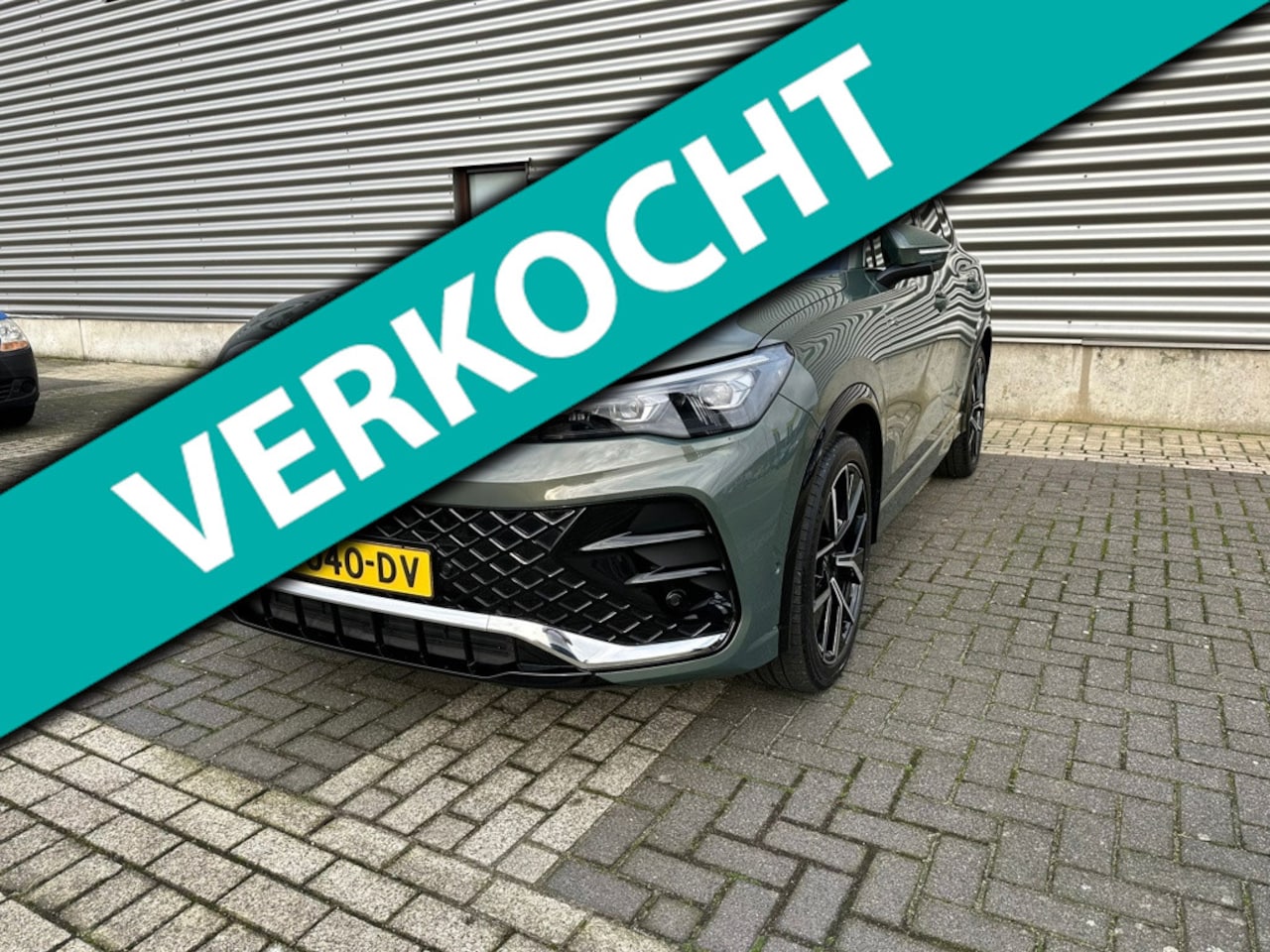 Volkswagen Tiguan - 1.5 eTSI R-Line Business 1.5 eTSI R-Line Business - AutoWereld.nl