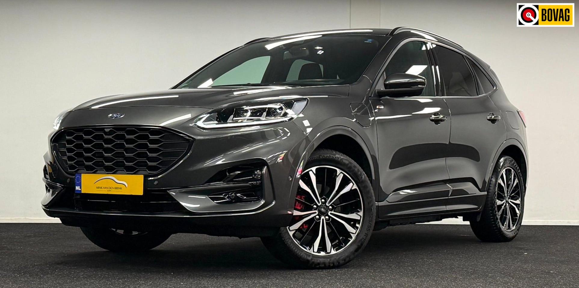 Ford Kuga - 2.5 PHEV ST-Line X*224PK*Camera*Navi*Carplay*Stoelverw*Elektrischeklep*19" - AutoWereld.nl