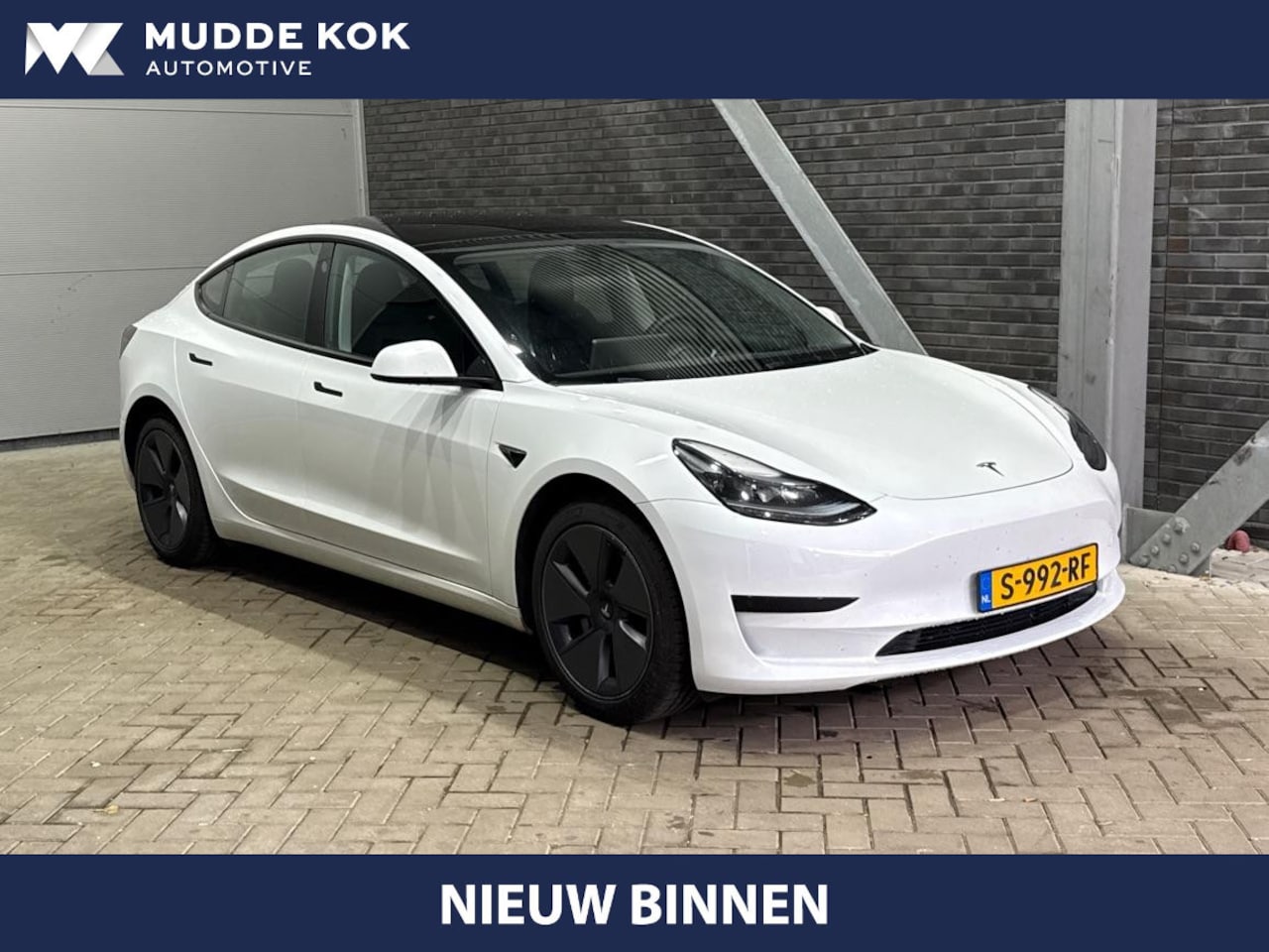 Tesla Model 3 - Standard RWD Plus 60 kWh | Panoramadak | Warmtepomp | Autopilot | Stoel+Stuurverwarming | - AutoWereld.nl