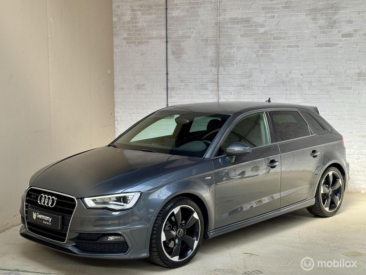 Audi A3 Sportback - 1.4 TFSI CoD Ambition Pro Line S 1.4 TFSI CoD Ambition Pro Line S - AutoWereld.nl