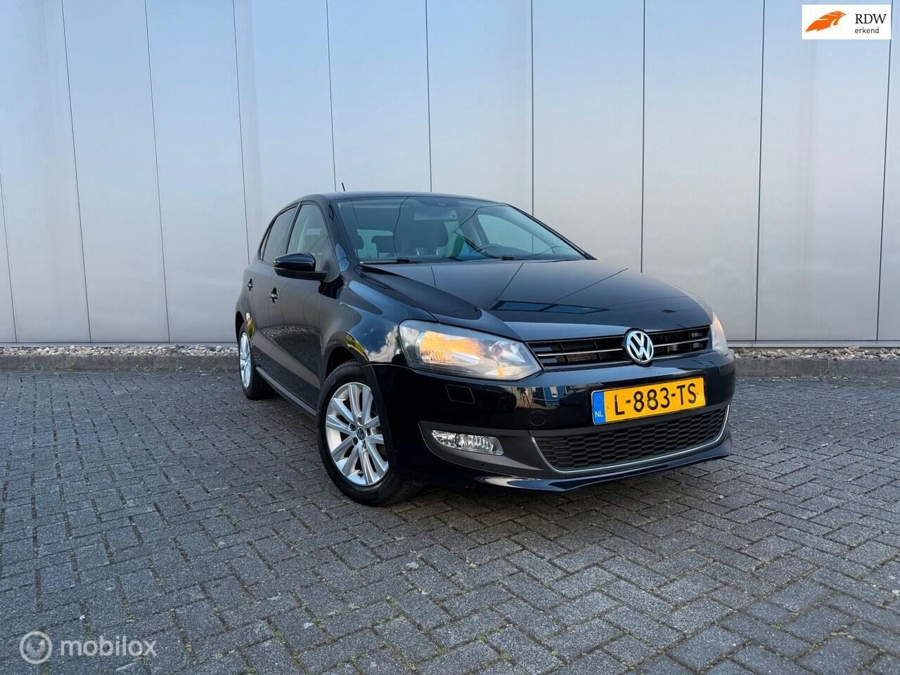 Volkswagen Polo - 1.2 TSI Highline|CARPLAY|CRUISE|AIRCO|SHZ - AutoWereld.nl