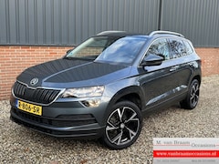Skoda Karoq - 1.0 TSI Business Trekhaak/Camera/Navigatie/Stoelverwarming/Chrome
