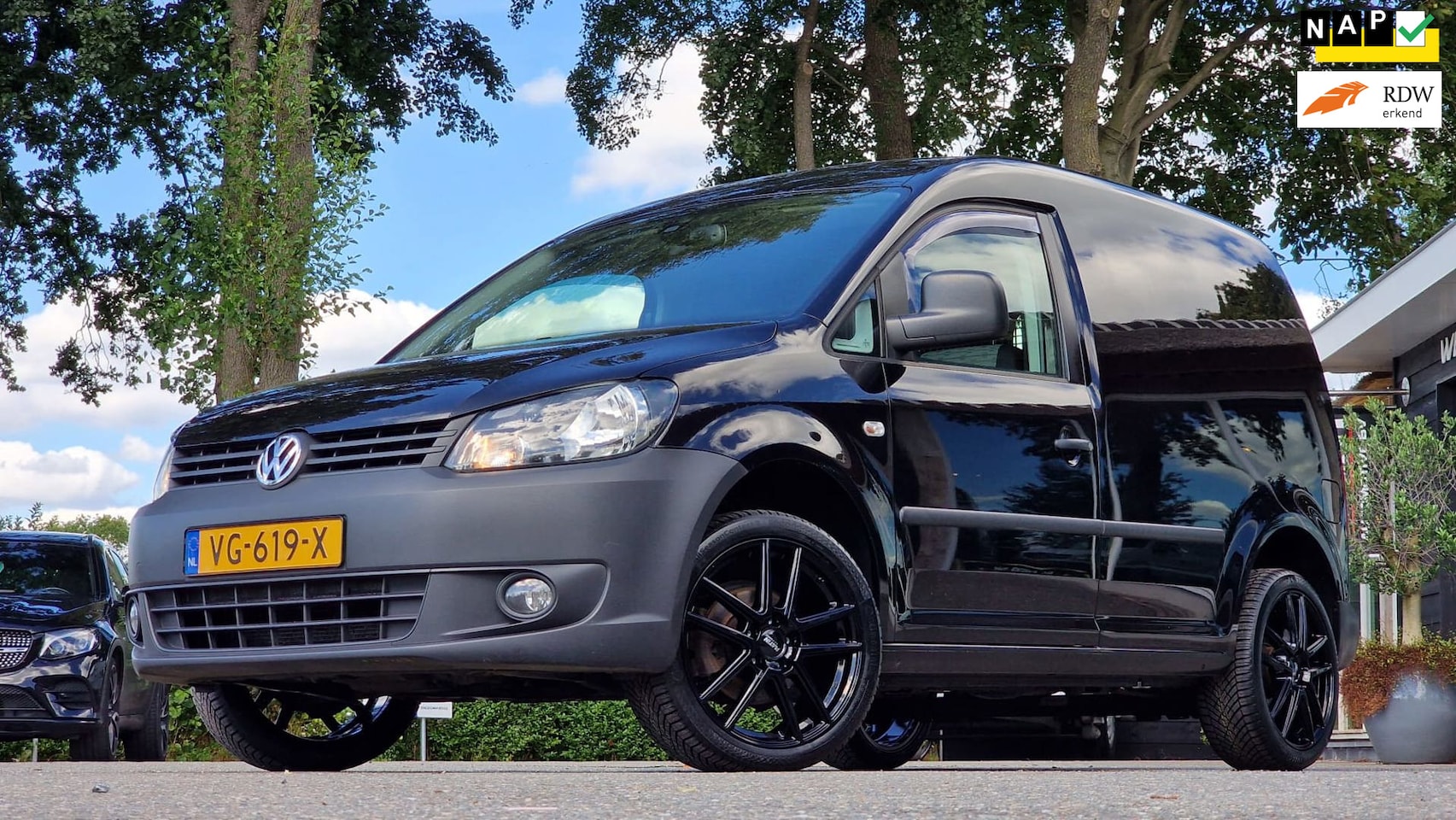 Volkswagen Caddy - 1.6 TDI Trekhaak I Nieuwe 18 Inch velgen & banden I Airco I Cruise I Half Leder - AutoWereld.nl