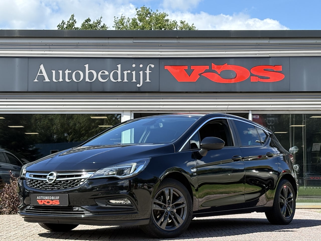 Opel Astra - 1.0 Turbo 120 Jaar Edition | Carplay | Cruise | Navi - AutoWereld.nl