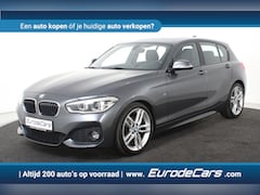 BMW 1-serie - 118i A M-Sport *Navigatie*2x M*Schuifdak
