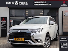 Mitsubishi Outlander - 2.4 PHEV Intense Trekhaak | Carplay | All seasons