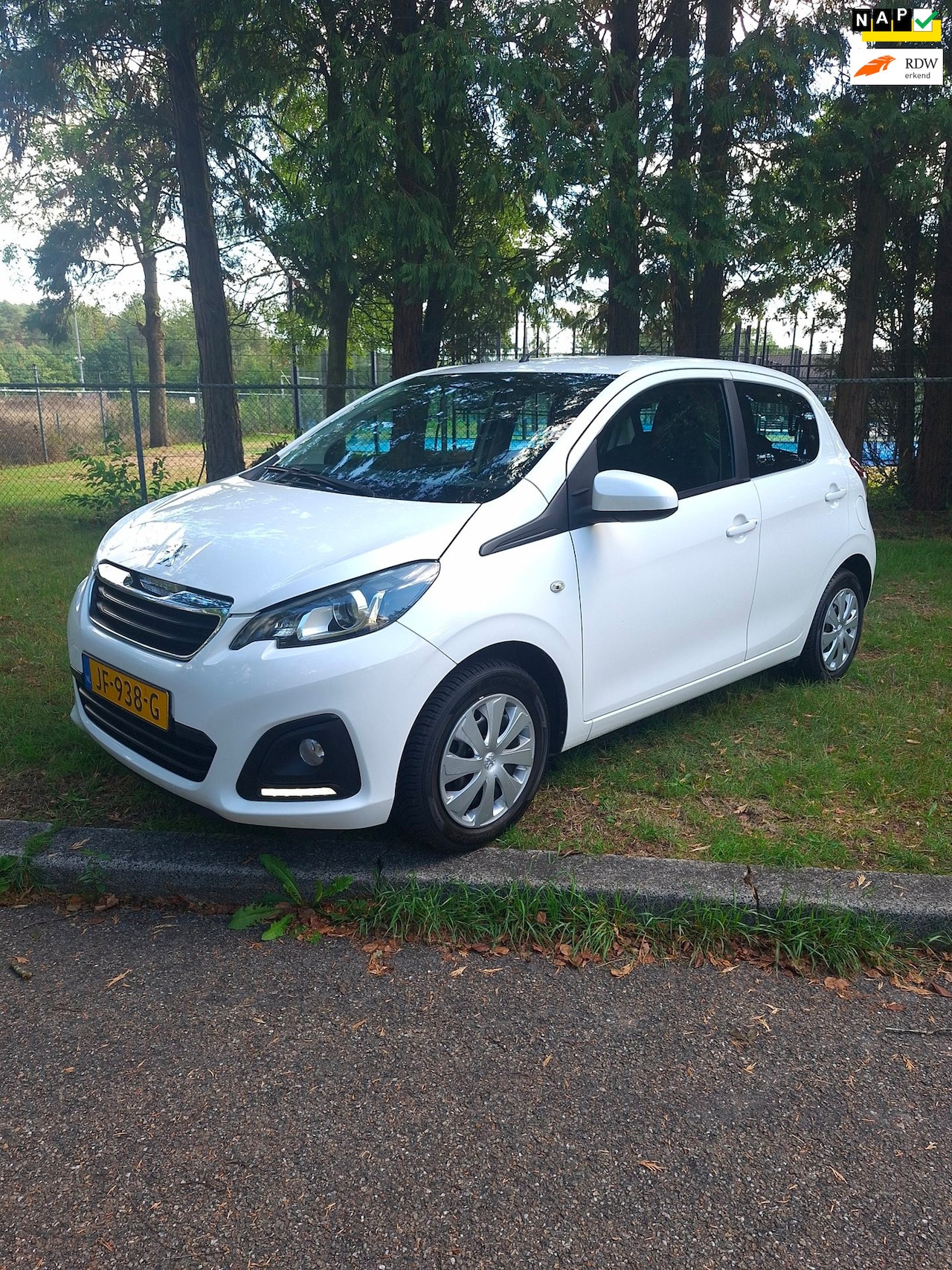 Peugeot 108 - 1.0 e-VTi Active 5 deurs , Airco , Nieuwe Apk - AutoWereld.nl