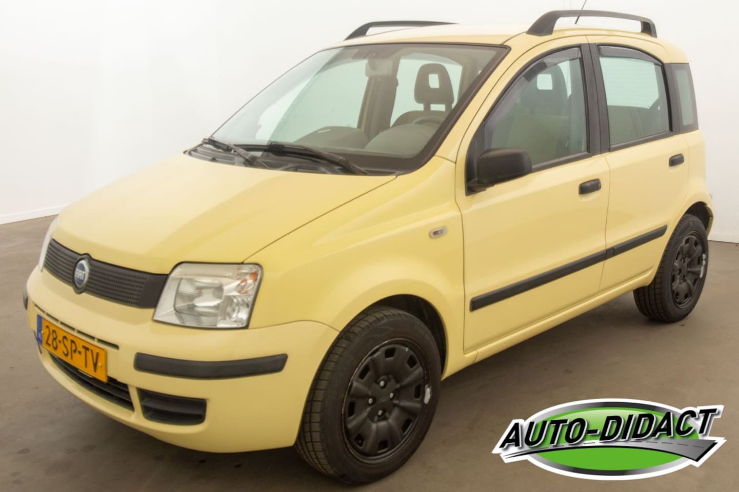 Fiat Panda - 1.1 Active 106.452 km NAP - AutoWereld.nl