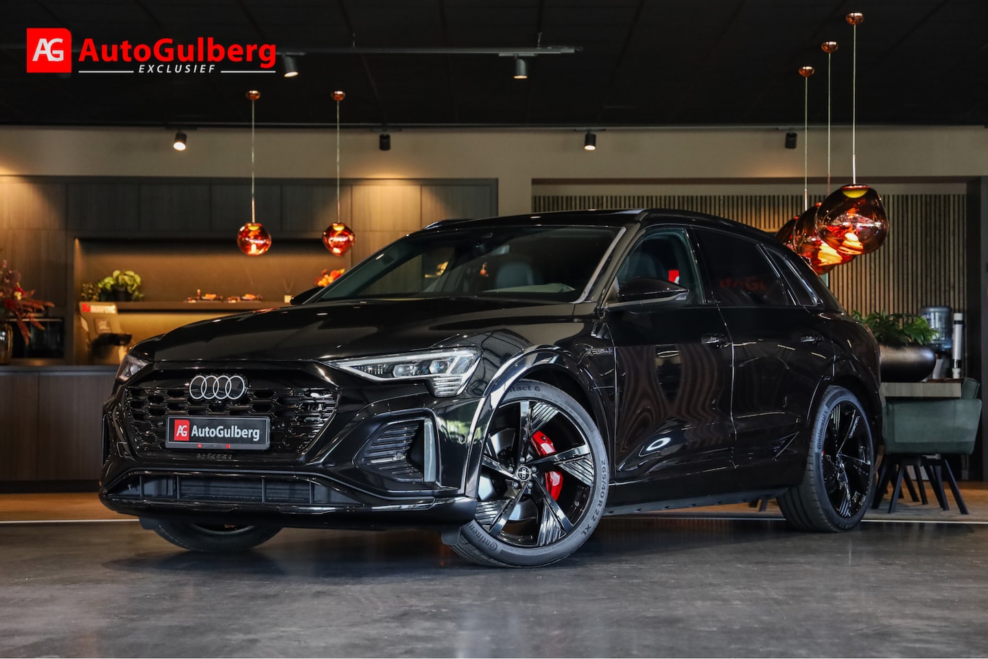 Audi Q8 e-tron - 55 quattro S Black Edition Competition 115 kWh Sportstoelen leder, Panoramadak, ACC, Bang - AutoWereld.nl