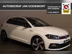 Volkswagen Polo - 2.0 TSI 200pk 6-DSG GTI Navigatie / Apple en Andoid carplay / Stoelverwarming /4 Seizoenen