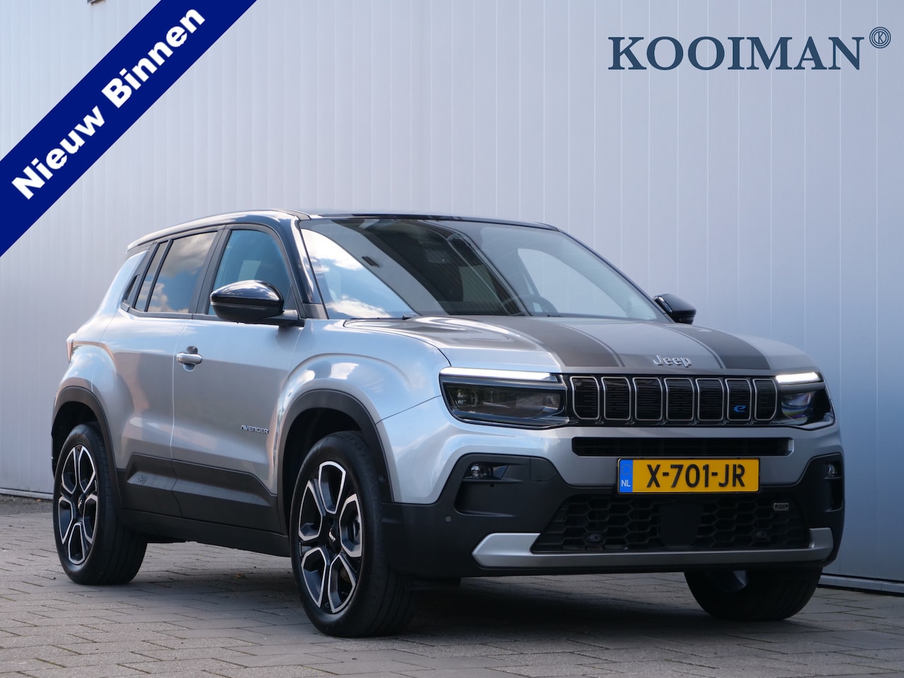 Jeep Avenger - 1st Edition 54 kWh 156 Pk Automaat Apple Carplay / Camera / DAB / 18 inch / SOH 95,1 % - AutoWereld.nl