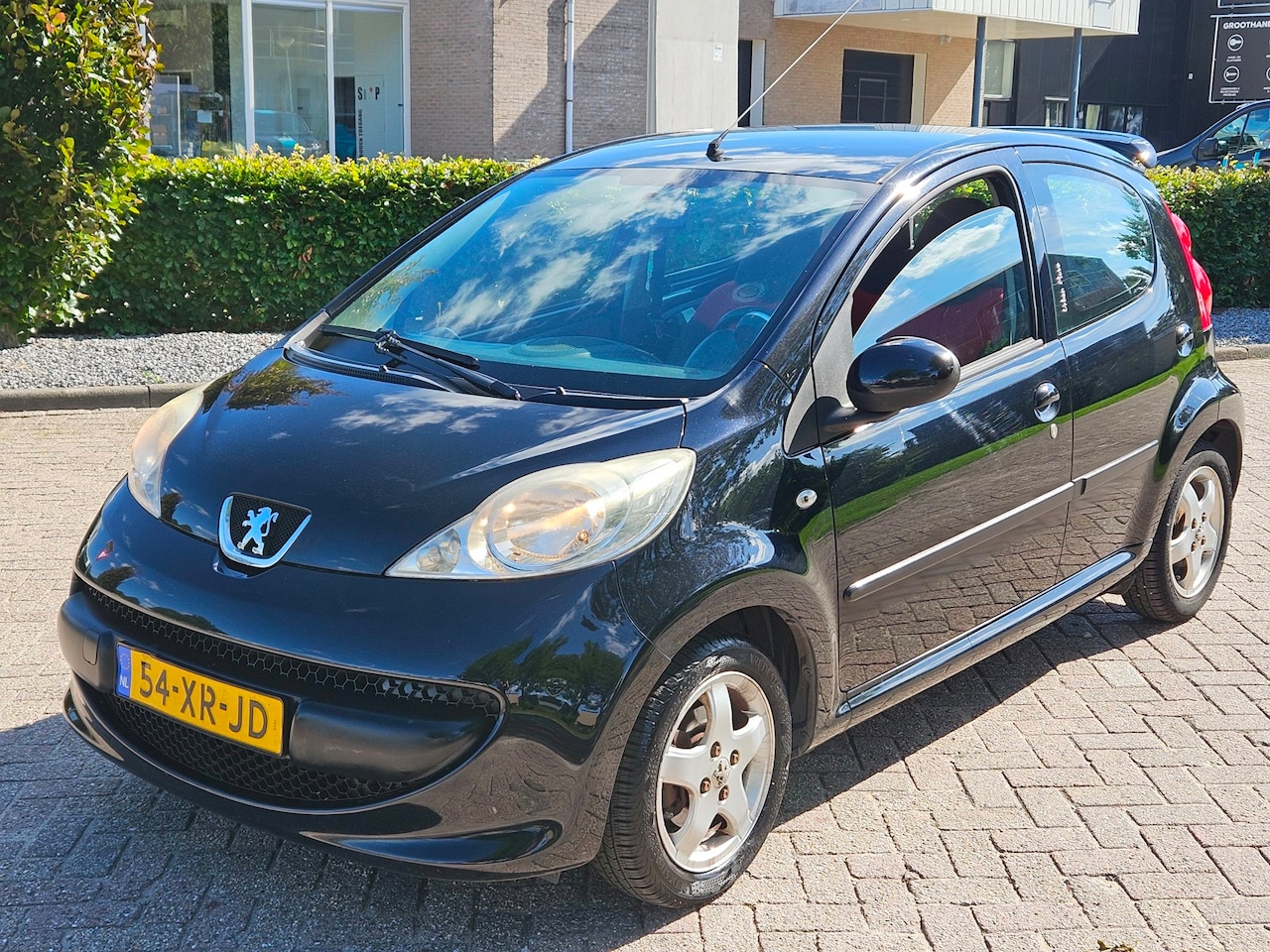 Peugeot 107 - 1.0-12V XS Urban Move 1.0-12V XS Urban Move - AutoWereld.nl