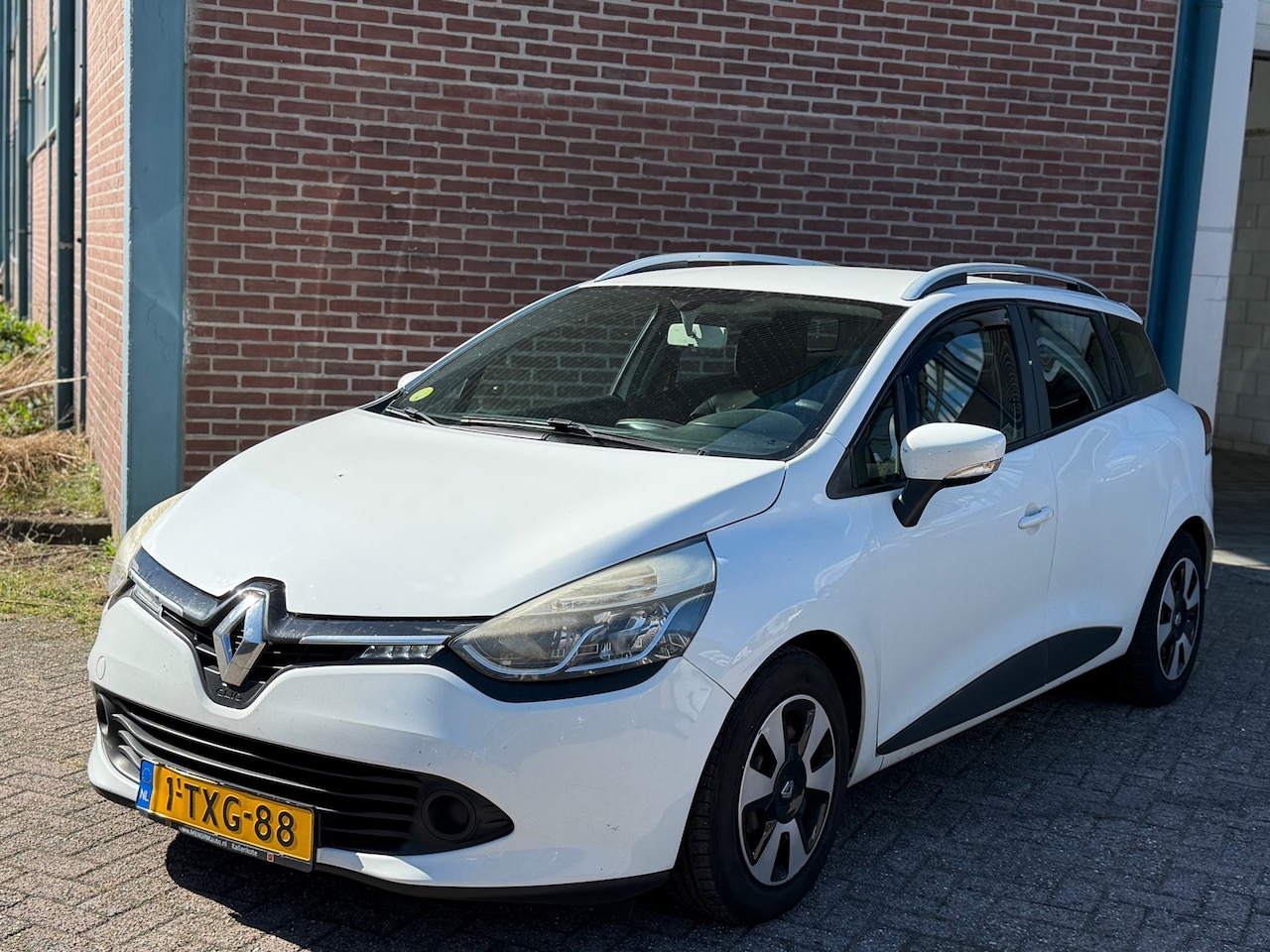 Renault Clio Estate - 1.5 dCi ECO Expression | Nap | Airco | Navi - AutoWereld.nl