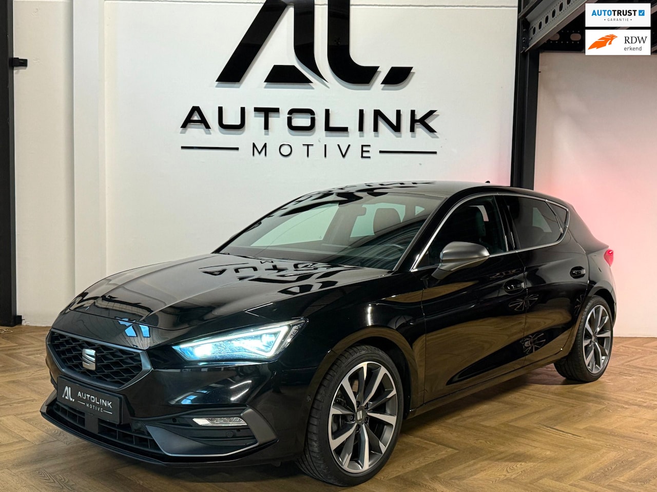 SEAT Leon - 1.5 eTSI FR |KEYLESS|SFEER|ACC|STARTSTOP|CARPLAY - AutoWereld.nl