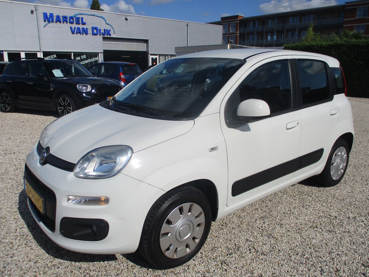 Fiat Panda - 1.2i Lounge - AutoWereld.nl