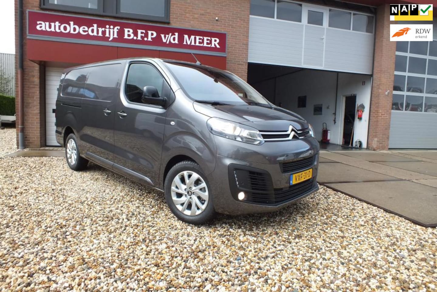 Citroën Jumpy - 1.5 BlueHDI 100 L3 S&S Navigatie Nieuw! - AutoWereld.nl
