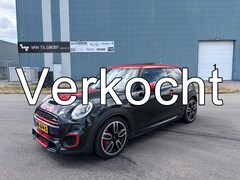 MINI 3-Deurs - 2.0 John Cooper Works Chili Automaat 235 PK. Alle keuringen toegestaan