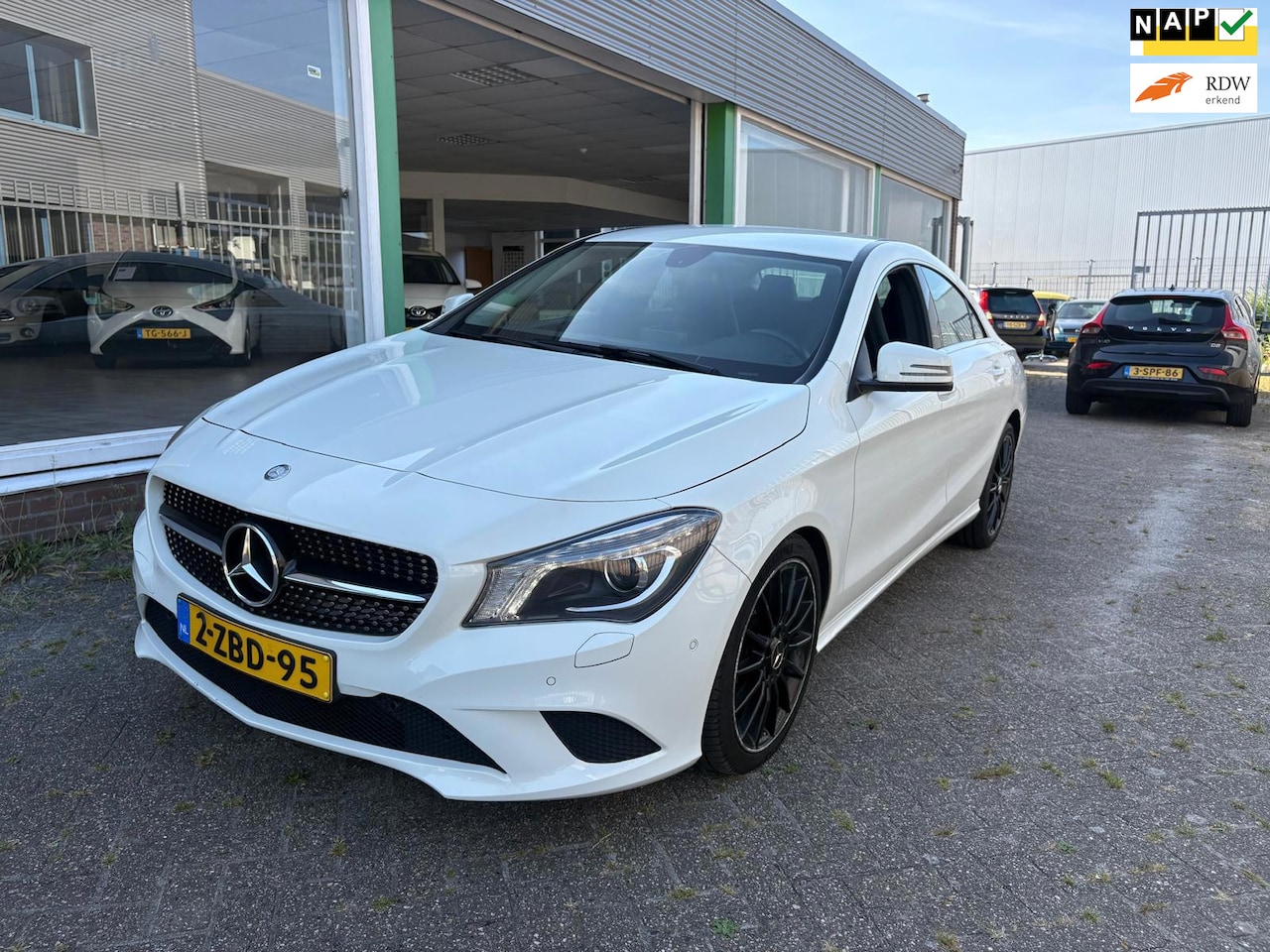 Mercedes-Benz CLA-Klasse - 180 BlueEFF. Ambition|NL AUTO|NAP| - AutoWereld.nl