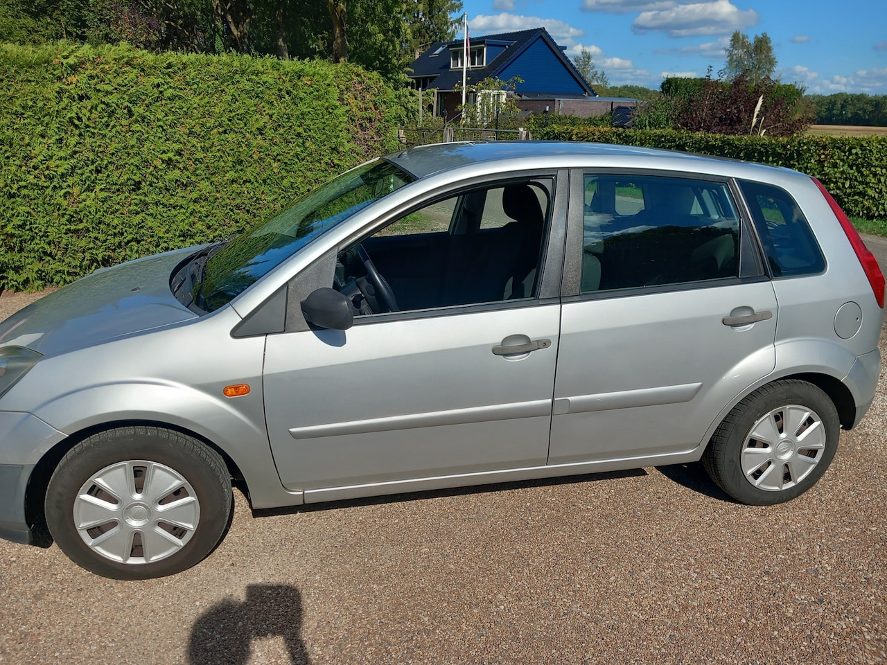 Ford Fiesta - 1.3-8V Cool & Sound 5Drs! Airco! NW APK! - AutoWereld.nl