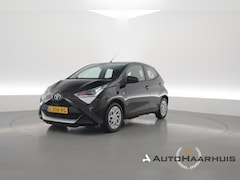 Toyota Aygo - 1.0 VVT-i x-play | Rijklaar | Apple CarPlay & Android Auto | All Season | Airco | DAB | Ca
