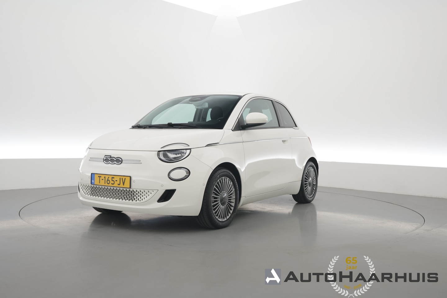 Fiat 500 - 42 kWh | Rijklaar! | Cruise Contr. | Keyless | Camera | Stoelverw. | Dodehoek | Apple CarP - AutoWereld.nl