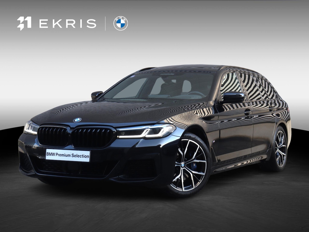 BMW 5-serie Touring - 530i | High Executive | M Sportpakket | Panodak | Head-Up | Trekhaak | Active Steering | D - AutoWereld.nl