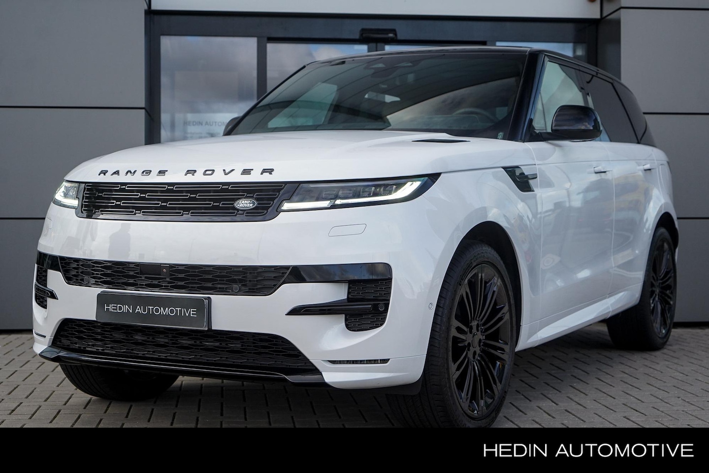 Land Rover Range Rover Sport - P460e Momentum Edition PHEV | Technology Pack | Towing Pack | Direct leverbaar | NL auto 5 - AutoWereld.nl
