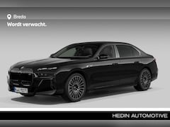 BMW 7-serie - M760e xDrive | M-Sport | Bowers & Wilkins High End Sound System | Driving Assistant Profes